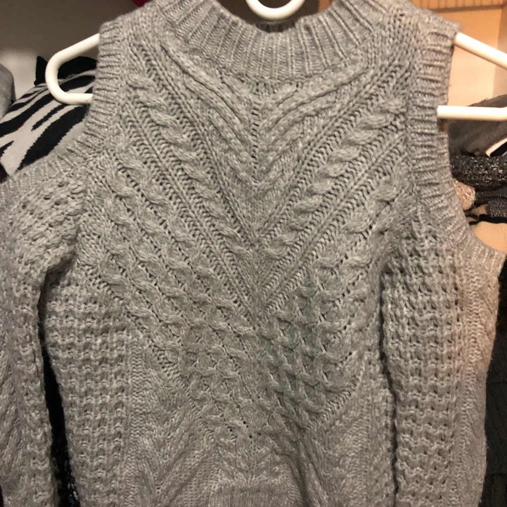 Express Small Grey cold shoulder sweater